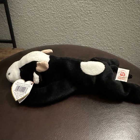 Daisy The Cow Beanie Baby 1993 tag errors, Rare, PVC pellets - Picture 6 of 9